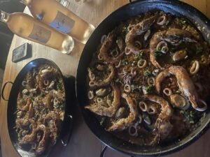 Read more about the article Discover the Flavors of Skiathos at Fonissa Seafood Restaurant
